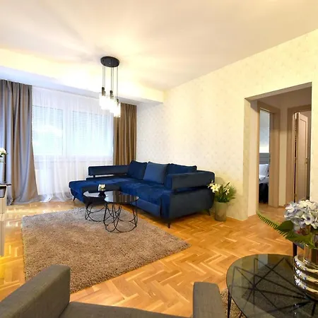 Sky Lux * גורני מילנובץ